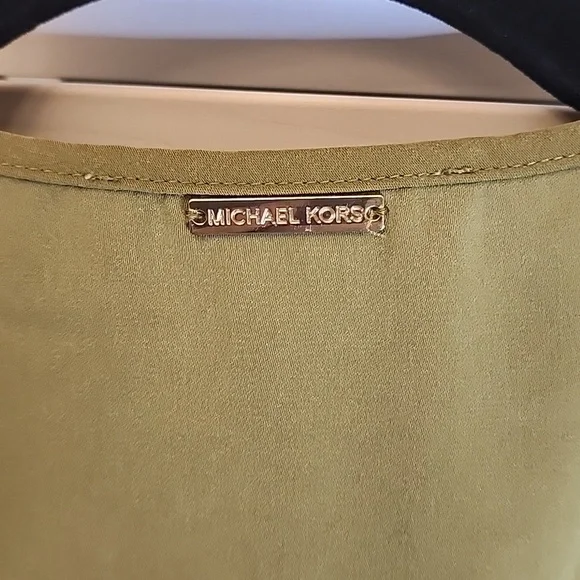michael kors short sleeve blouse green blouse  Lg - Picture 7 of 7
